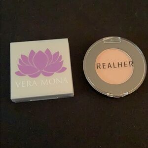 2 BRAND NEW SINGLE EYESHADOWS​